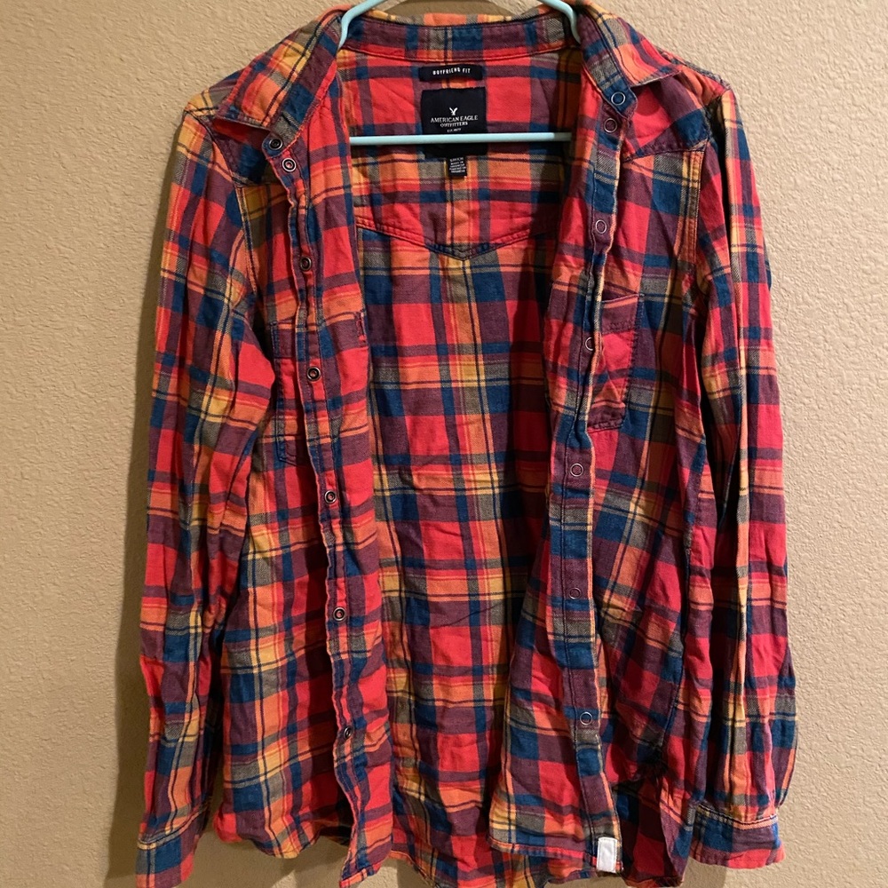 American Eagle Plaid Button Up